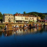 На маленьком плоту :: Юрий. Шмаков