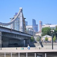 "А я иду, шагаю по Москве..." :: Владимир Мигонькин "А я иду, шагаю по Москве..." :: Владимир Мигонькин