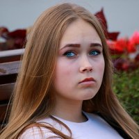 Уличный портрет :: Владимир59 