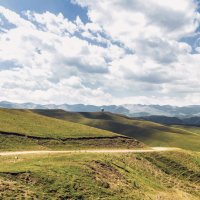 К обсерватории. Ассинское плато :: LudMila 