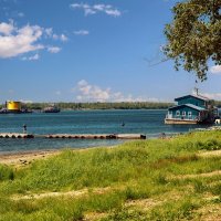 ** :: Анатолий Уткин