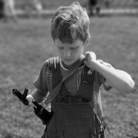 Тревожное детство. :: Радмир Арсеньев