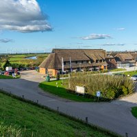 На берегу северного моря :: Sergej 