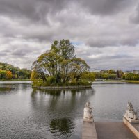 Сентябрь в Царицыно... :: Владимир Жданов Сентябрь в Царицыно... :: Владимир Жданов