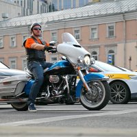 Ждем зелёный :: Александр Орлов Ждем зелёный :: Александр Орлов