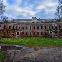 Дворец в усадьбе Отрада графа В.Г.Орлова :: Наталья Rosenwasser