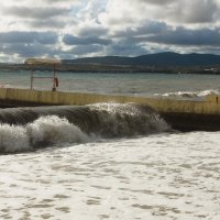 Геленджик. Сентябрь. :: Сергей Запорожцев