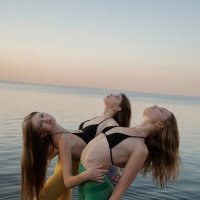 **** :: Николай Шерстнев