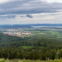 На горе Лысая. Вид на г. Миасс, Машгородок и озеро Тургояк (панорама). :: Алексей Трухин На горе Лысая. Вид на г. Миасс, Машгородок и озеро Тургояк (панорама). :: Алексей Трухин