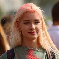 Портрет с битвы подушками и фестиваль красок. :: Владимир59 