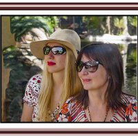 Мама с дочкой :: Владимир Кроливец Мама с дочкой :: Владимир Кроливец