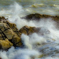Волна накрыла камни :: Георгий А Волна накрыла камни :: Георгий А