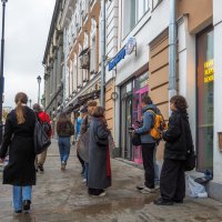 Городская Зарисовка :: юрий поляков