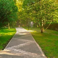 Сквер у моря :: Сергей Алексеевич Митянин