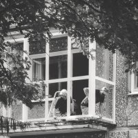 Что нам стоит балкон построить (чб) :: Сергей Царёв Что нам стоит балкон построить (чб) :: Сергей Царёв