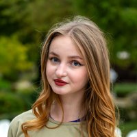 молодая девушка :: Вадим Федотов