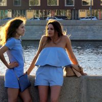 на набережной :: Олег Лукьянов