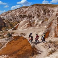 Каппадокия. Выше 1500 м. Здесь жили (прятались от римлян) христиане. :: Леонид Школьный