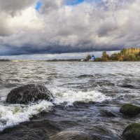 Разгулялось "Минское" море :: Владимир 