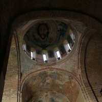 В большом Пицундском храме :: Ольга В большом Пицундском храме :: Ольга