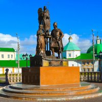 Чебоксары. Памятник святым Петру и Февронии. :: Пётр Чернега