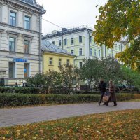 Городская Зарисовка :: юрий поляков