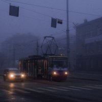 Мой город - ОСЕНЬ ул Ленина Банк Зенит :: Владимир Максимов Мой город - ОСЕНЬ ул Ленина Банк Зенит :: Владимир Максимов