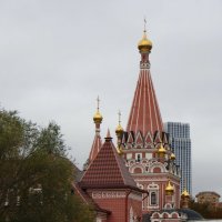 Вид с нового моста на церковь :: Александр Чеботарь