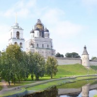 ПСКОВ, кремль. :: Виктор Осипчук