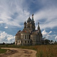 Храм. Кукобой. Ярославская область :: MILAV V