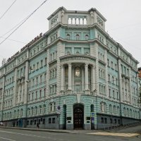 Здание банка «Приморье». Владивосток :: Лидия Бусурина