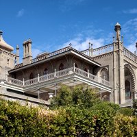 Воронцовский дворец в Алупке :: Oleg S