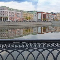 Утро  23 октября на Кадашевской наб :: Михаил Бибичков