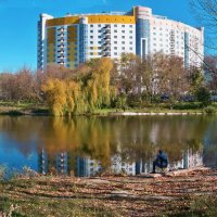 Дом у озера :: Валентин Семчишин