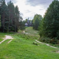 Церквушка на горе :: Владимир Иванович Церквушка на горе :: Владимир Иванович