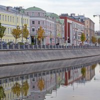 Кадашевская наб  23 октября :: Михаил Бибичков