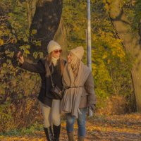 Мама с дочкой :: Алексей Булак