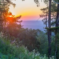 Рассвет на перевале (04:35). г. Миасс, Машгородок, Ильменский хребет. :: Алексей Трухин