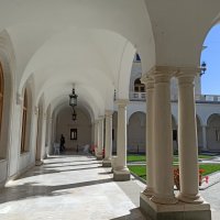 Итальянский дворик Ливадийского дворца. Крым. :: Галина 