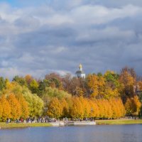 Октябрь в Царицыно... :: Владимир Жданов