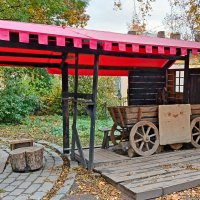 У музея "Дом Рыцаря" :: Лия ☼ У музея "Дом Рыцаря" :: Лия ☼