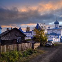 *   *   * :: Уже не важно 