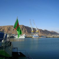 В морском порту Туркменбаши. :: unix (Илья Утропов)