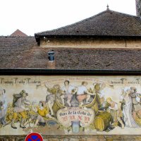 На фасаде ресторана :: Георгий А На фасаде ресторана :: Георгий А