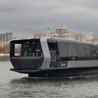 Электрический речной трамвайчик :: <<< Наташа >>>