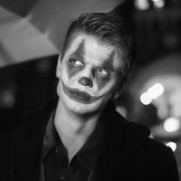 - :: Джованни Луче