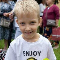 А вы мне сделаете фотографию? Правда?! :: Лилия *