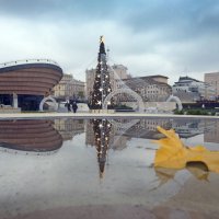 Павелецкая 2 ноября. И досрочно встретил Новый год :: Михаил Бибичков