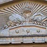 Лепнина над входом в храм :: Giant Tao /