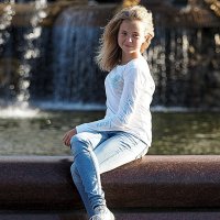 девочки растут быстрее :: Олег Лукьянов